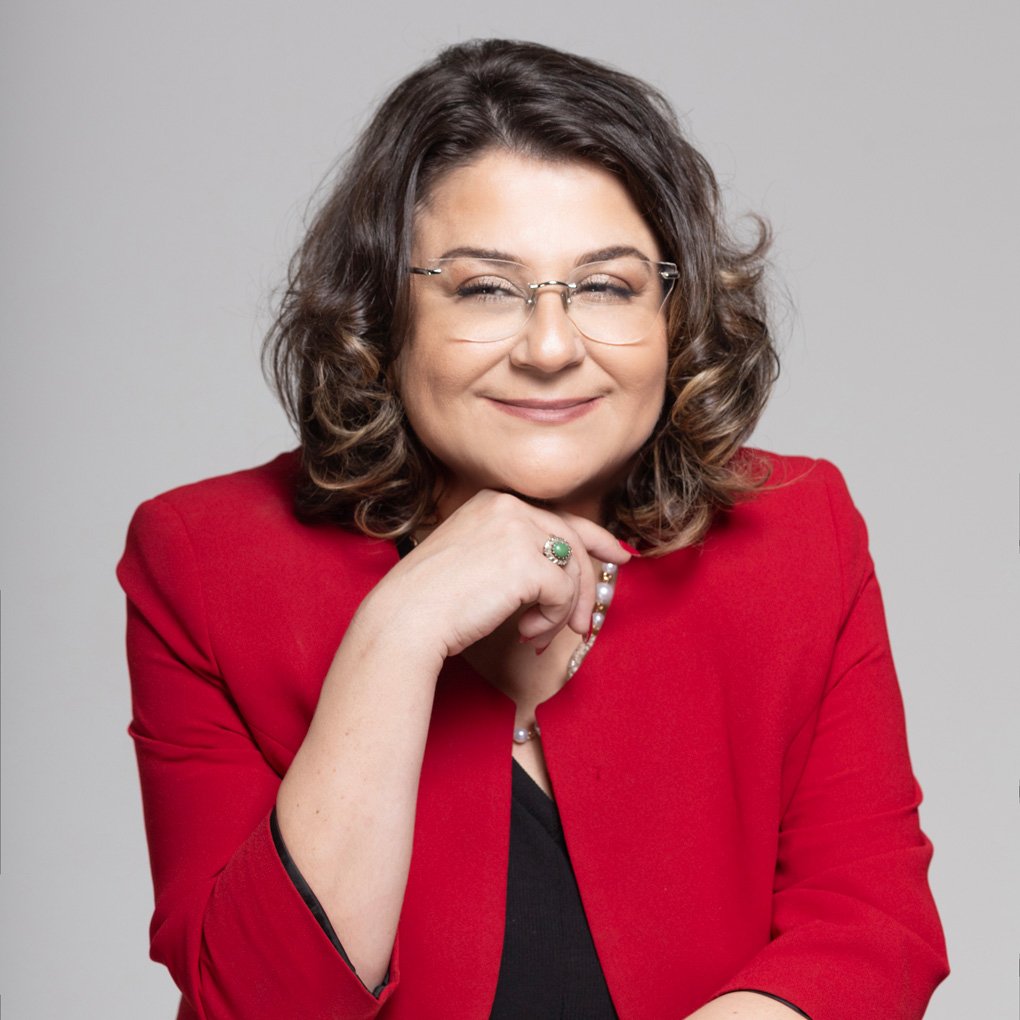 Menekşe Ahbab — Kurumsal eğitmen ve mentor
